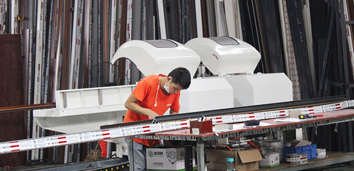 霸气|强烈热闹庆祝湖北刘总插手欧铂曼大师庭