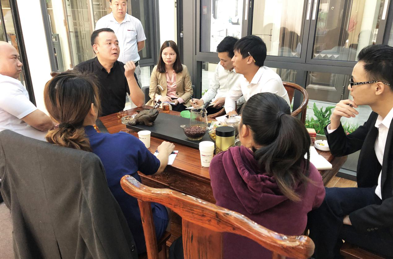 同成长、同谋划|走进欧铂曼赣州南康店